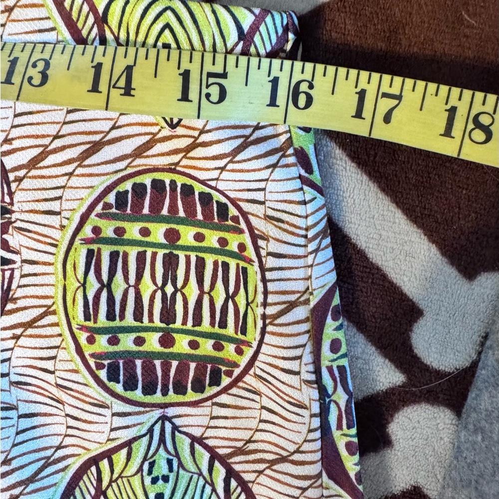 Geometric Patterned Wide Leg Pants - Picture 7 of 9
